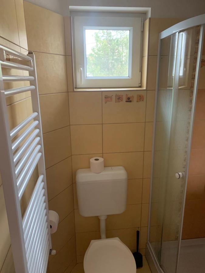 Gabor Aron Apartment Hajduszoboszlo Exterior foto