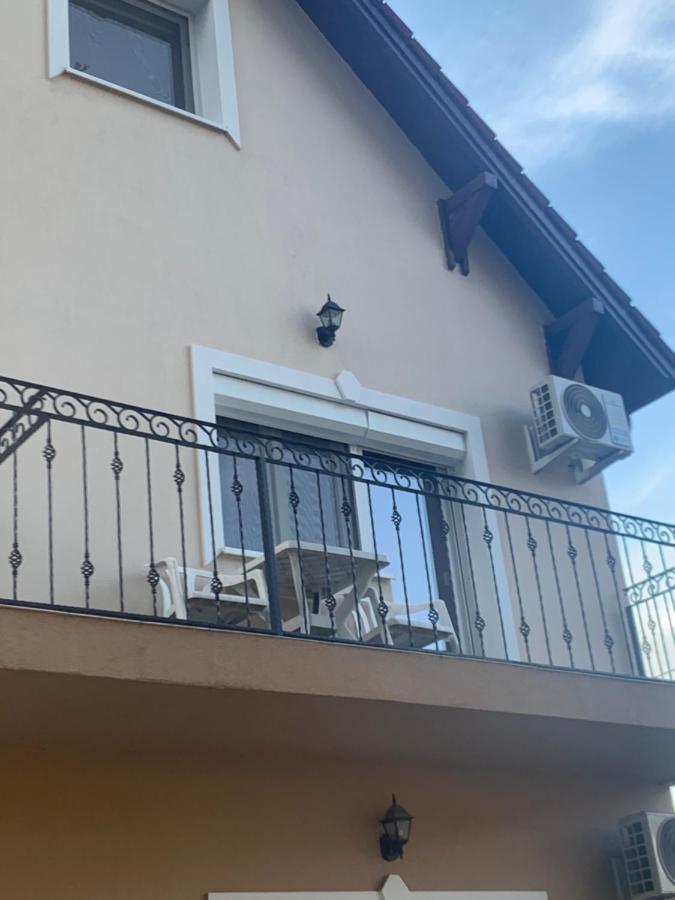 Gabor Aron Apartment Hajduszoboszlo Exterior foto